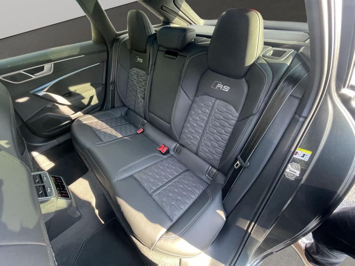 Audi RS6 RS 6 Av. 4.0 TFSI qu. perf. Laser B&O Pano HuD