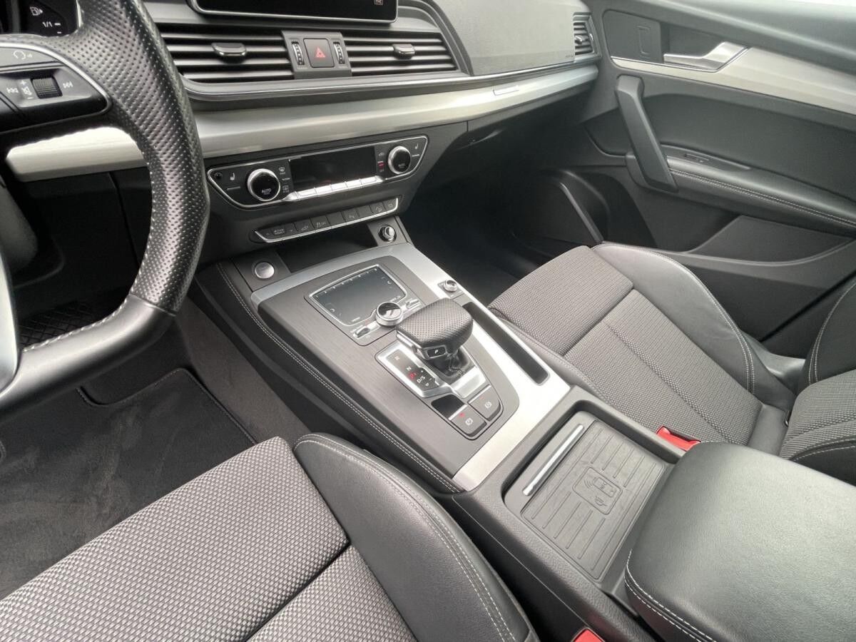 Audi Q5 55 TFSI e qu.S line LED Navi Kam. Teilleder