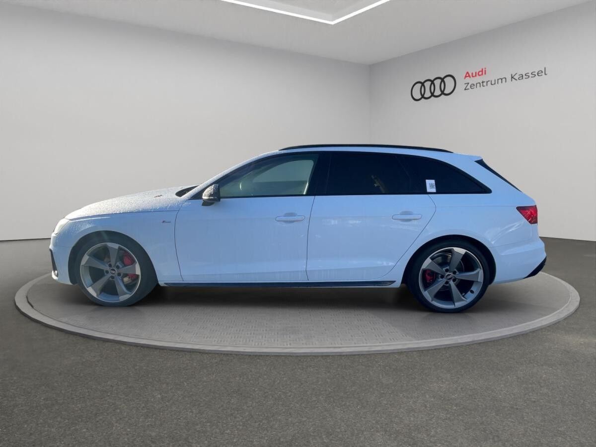 Audi A4 Av. 40 TFSI S line Matrix Pano Teilleder AHK