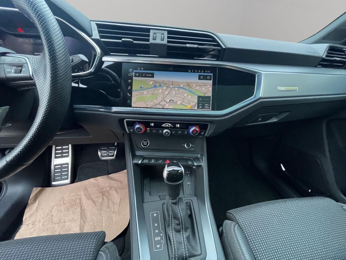 Audi Q3 45 TFSI e LED Pano B&O Kamera Teilleder AHK