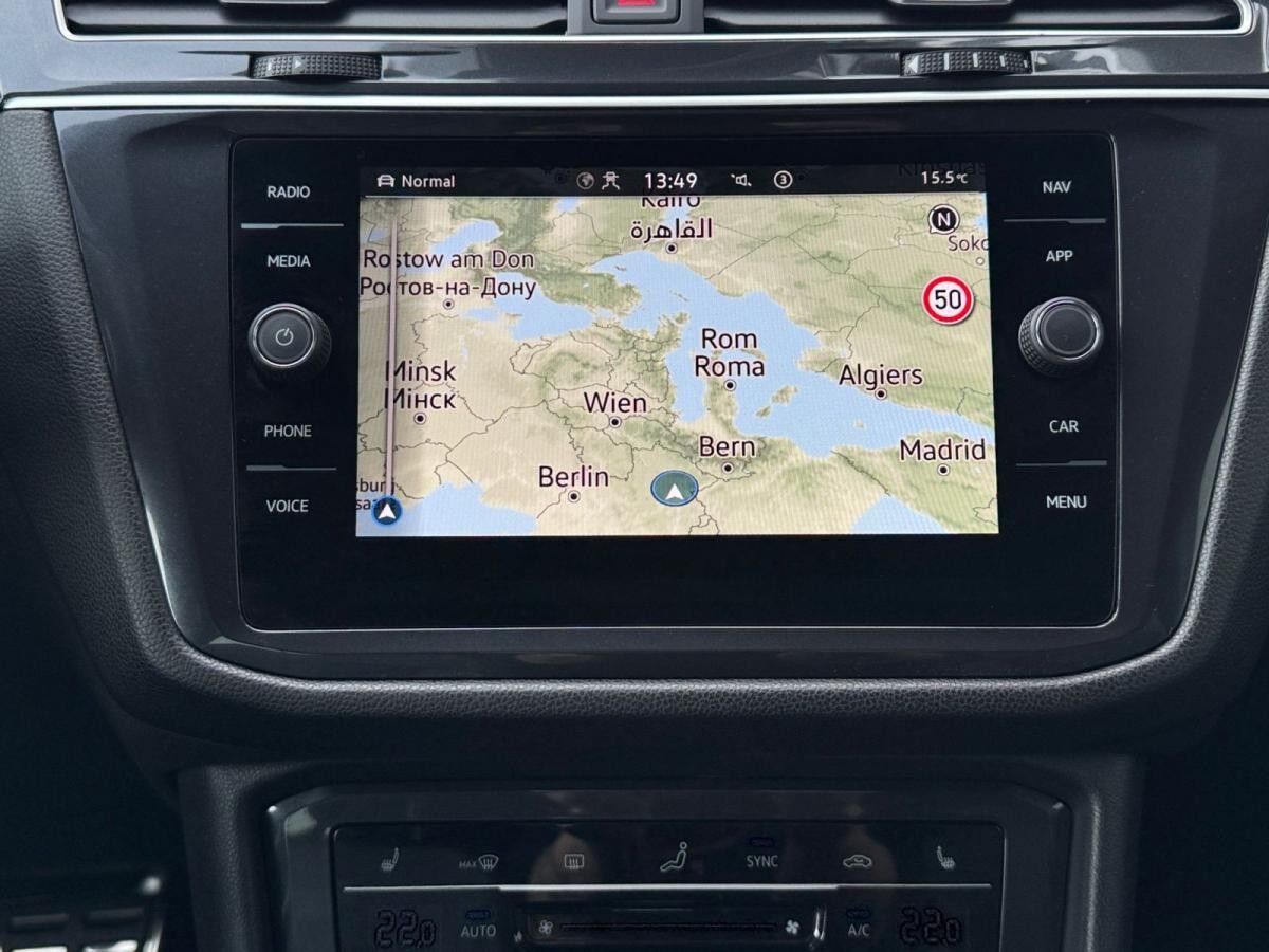 Volkswagen Tiguan Allspace R-Line 2.0TDI 4M 7-SITZE AHK STANDH