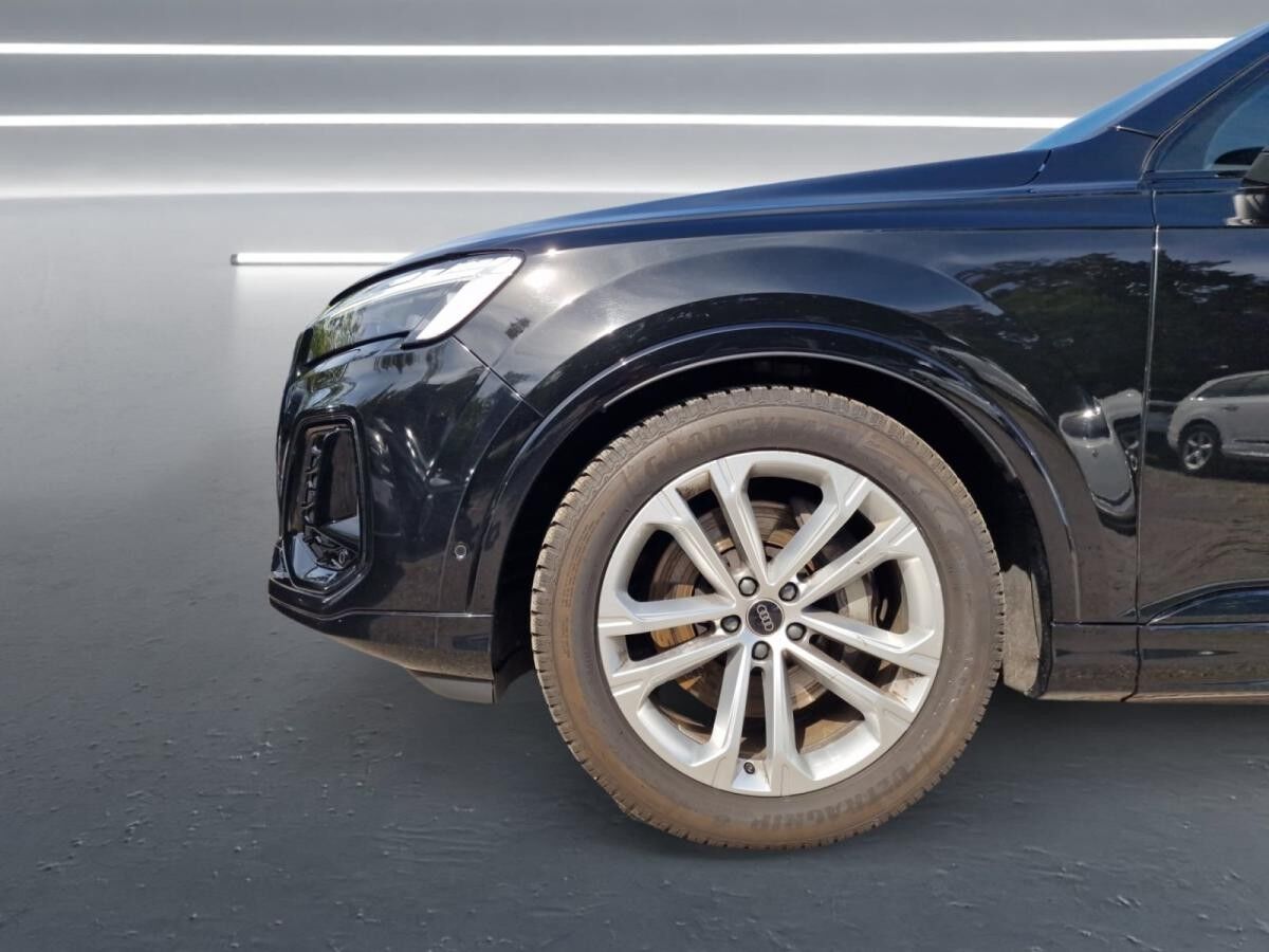 Audi Q7 50 TDI qu S line MATRIX Pano AHK Luft Allradl.