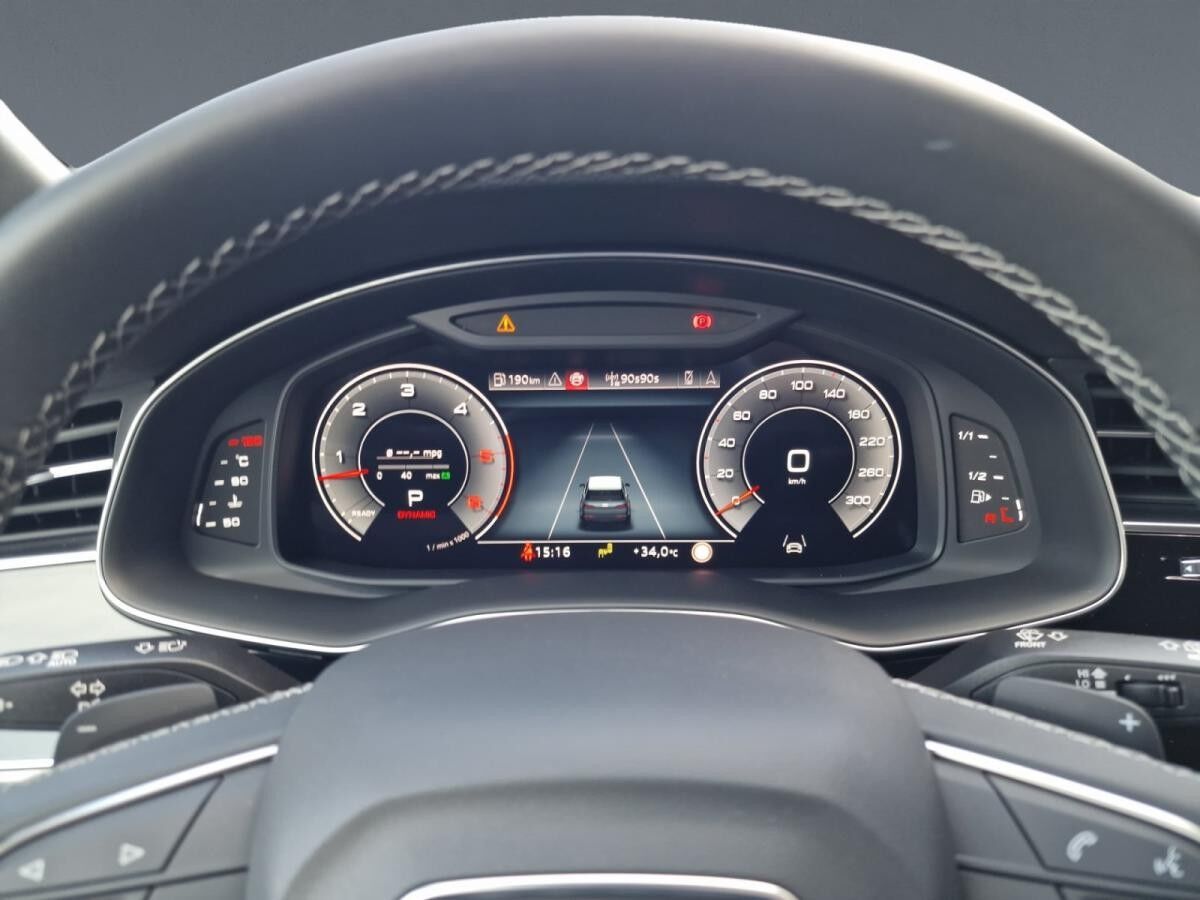 Audi Q7 50 TDI qu S line MATRIX Pano AHK Luft Allradl.