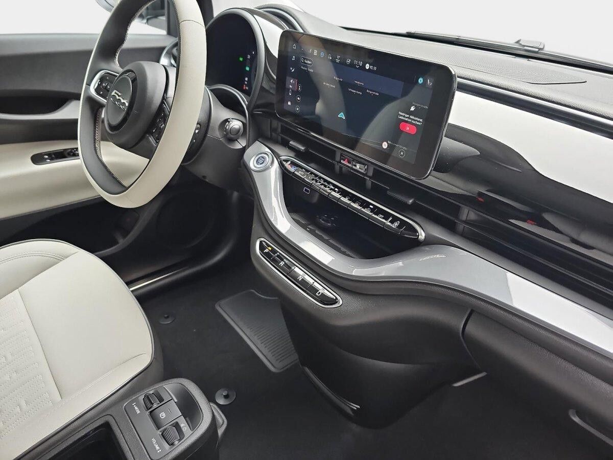 Fiat 500 ELEKTRO H LA PRIMA 3+1 MJ25