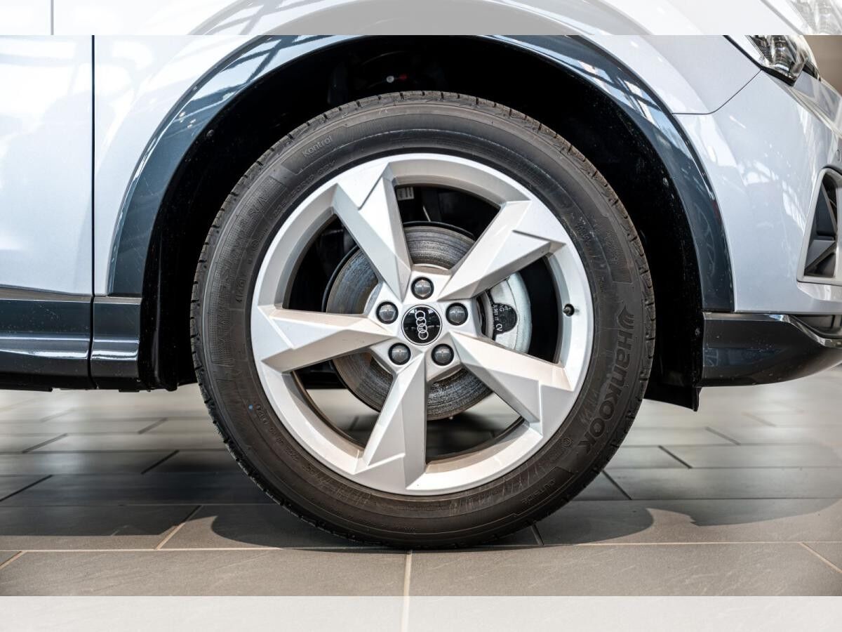 Audi Q3 35 TDI advanced S tronic NAVI/LM19/ACC