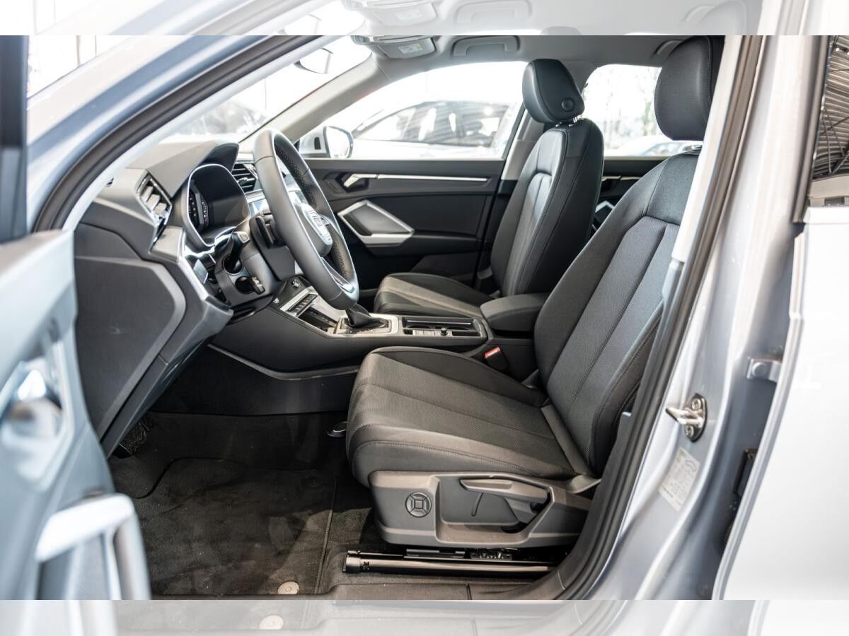 Audi Q3 35 TDI advanced S tronic NAVI/LM19/ACC