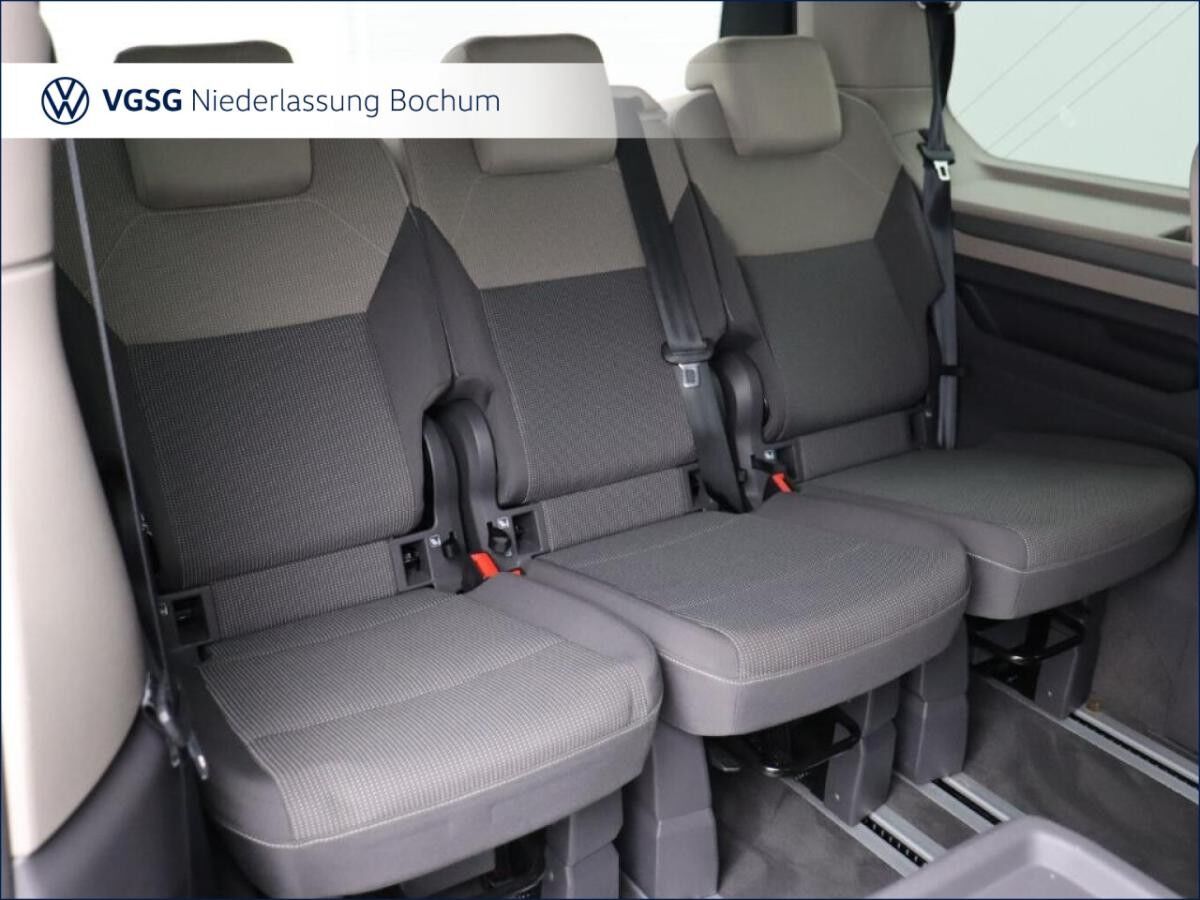 Volkswagen Multivan Life AHK Keyless Kamera ParkAssist GJR