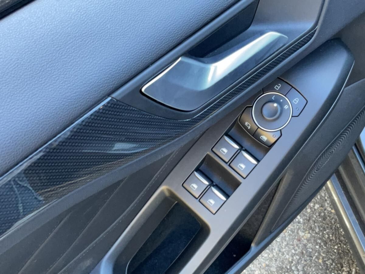 Ford Focus ST-Line Turnier Automatik Sportpaket Navi