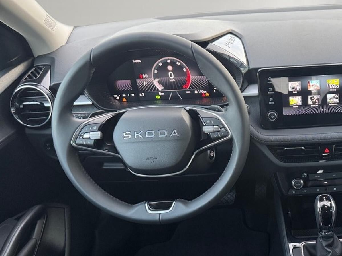 Skoda Fabia 1.0 TSI DSG Selection +SHZ+PDC+GRA+LED+KLIMA+