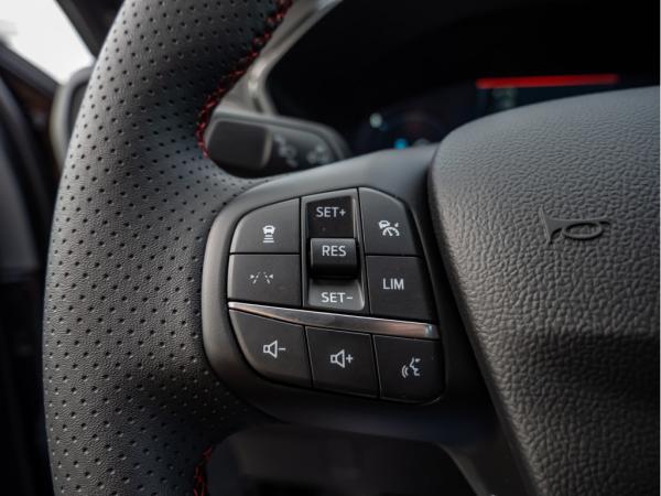 Ford Kuga ST-LINE PHEV SHZ KAMERA NAVI ACC MATRIX-LED