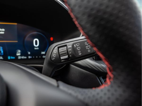 Ford Kuga ST-LINE PHEV SHZ KAMERA NAVI ACC MATRIX-LED