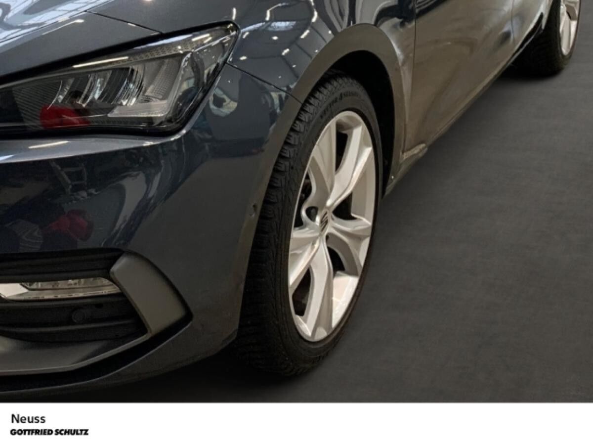 Seat Leon Sportstourer FR TDI DSG AHK NAVI SITZHEIZUNG EINPARKHILFE