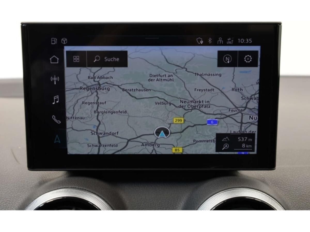 Audi Q2 35 TFSI S line