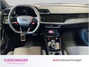 Audi RS3 Sportback 2.5 TFSI quattro S tronic *SONOS*Panorama*Carbon*Matrix*Assistenzpaket*