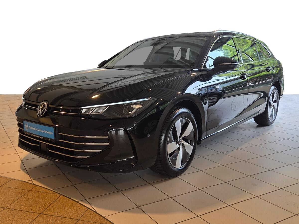 Volkswagen Passat Variant 1.5 eTSI DSG Business Navi ParkAssist Volkswagen Passat Variant 1.5 eTSI DSG Business Navi ParkAssist