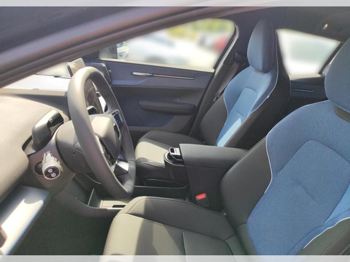 Volvo EX30 Single Motor 51 kWh "Core" ***Gewerbekunden-Angebot***