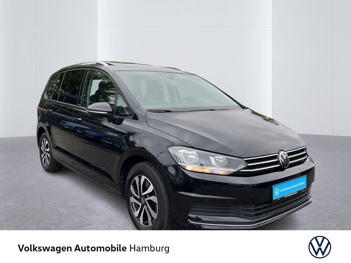 Volkswagen Touran 1.5 TSI DSG Panoramadach Sitzheizung PDC
