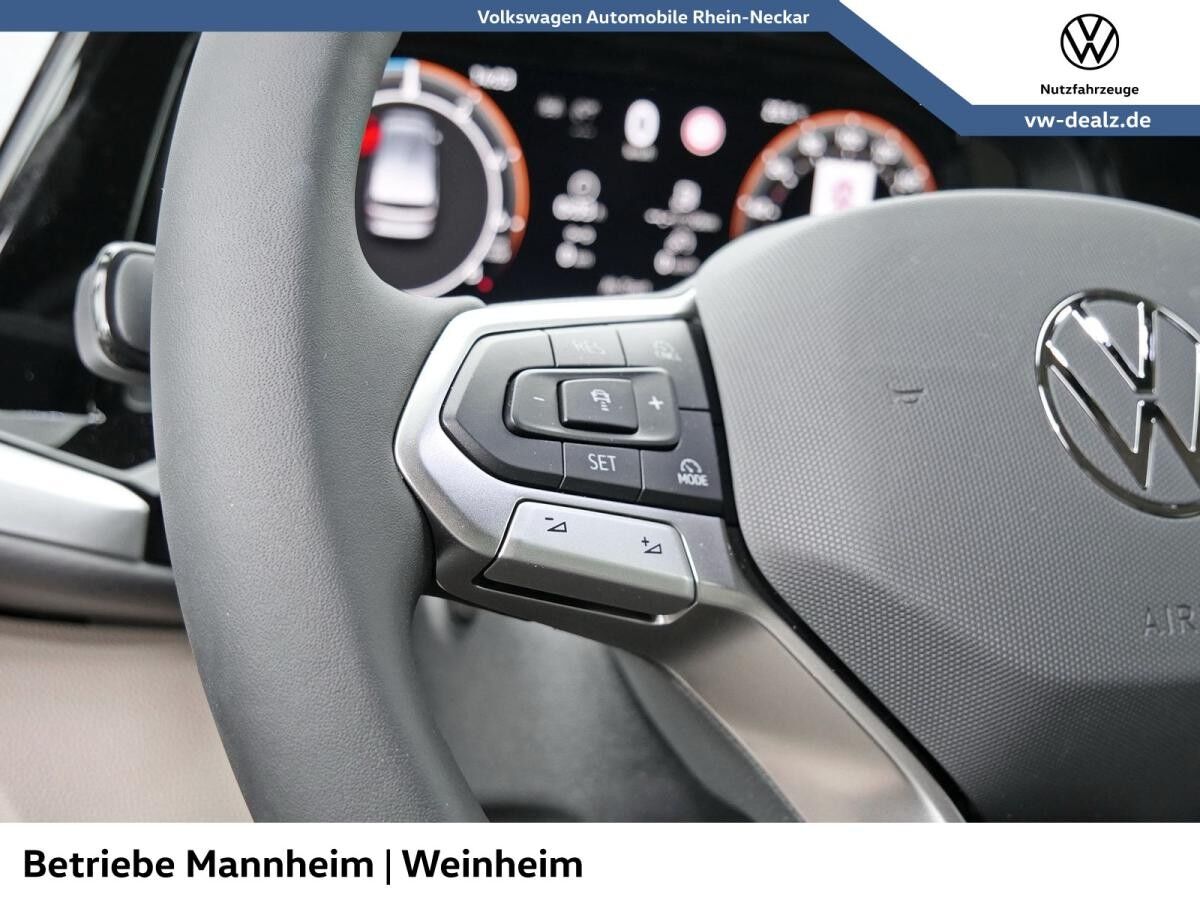 Volkswagen Multivan Style 1.5 eHybrid OPF 4MOTION DSG uvm Volkswagen Multivan Style 1.5 eHybrid OPF 4MOTION DSG uvm