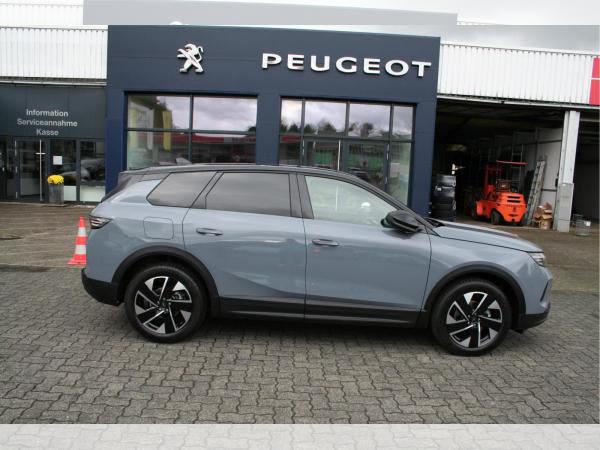 Opel Grandland GS Hybrid 145PS Anhängerkupplung, Allwetterreifen, Navigation