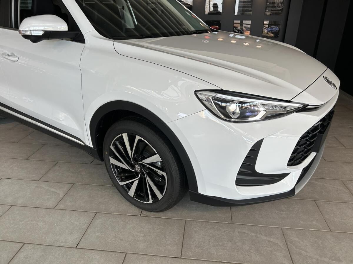 MG ZS 1.5 Hybrid+ Luxury (Privat)