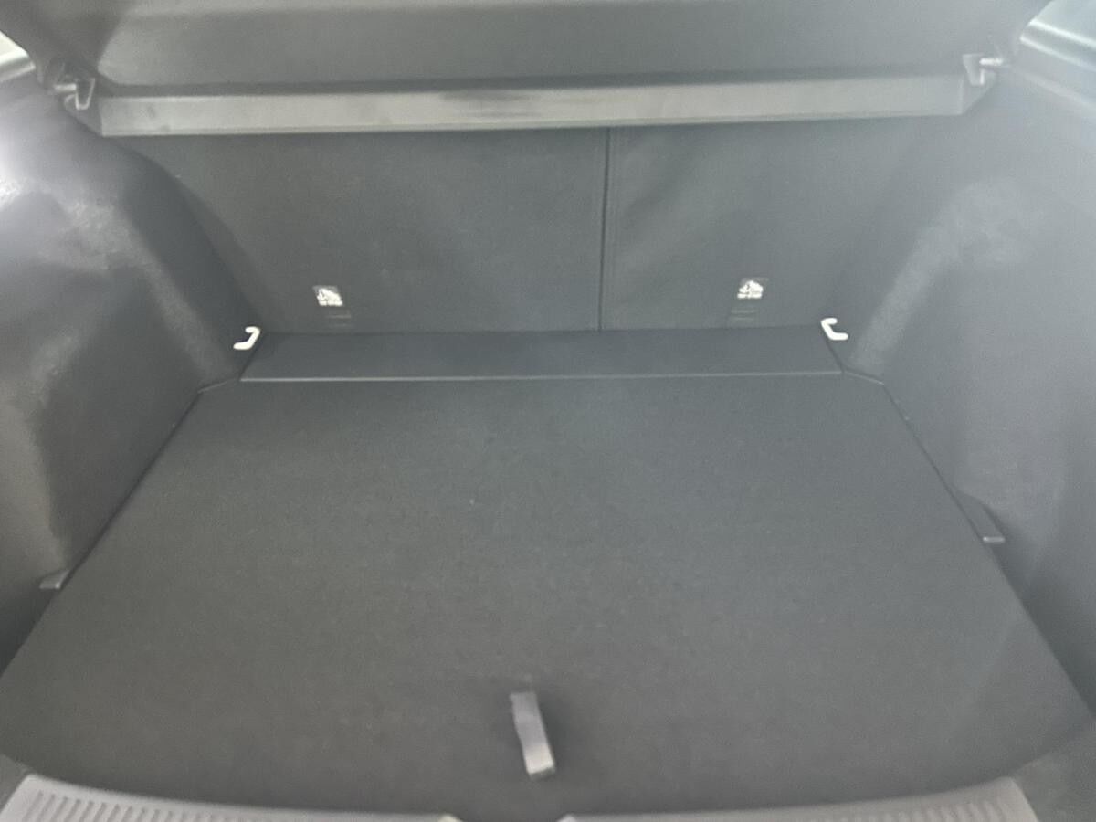 MG ZS 1.5 Hybrid+ Luxury (Privat)