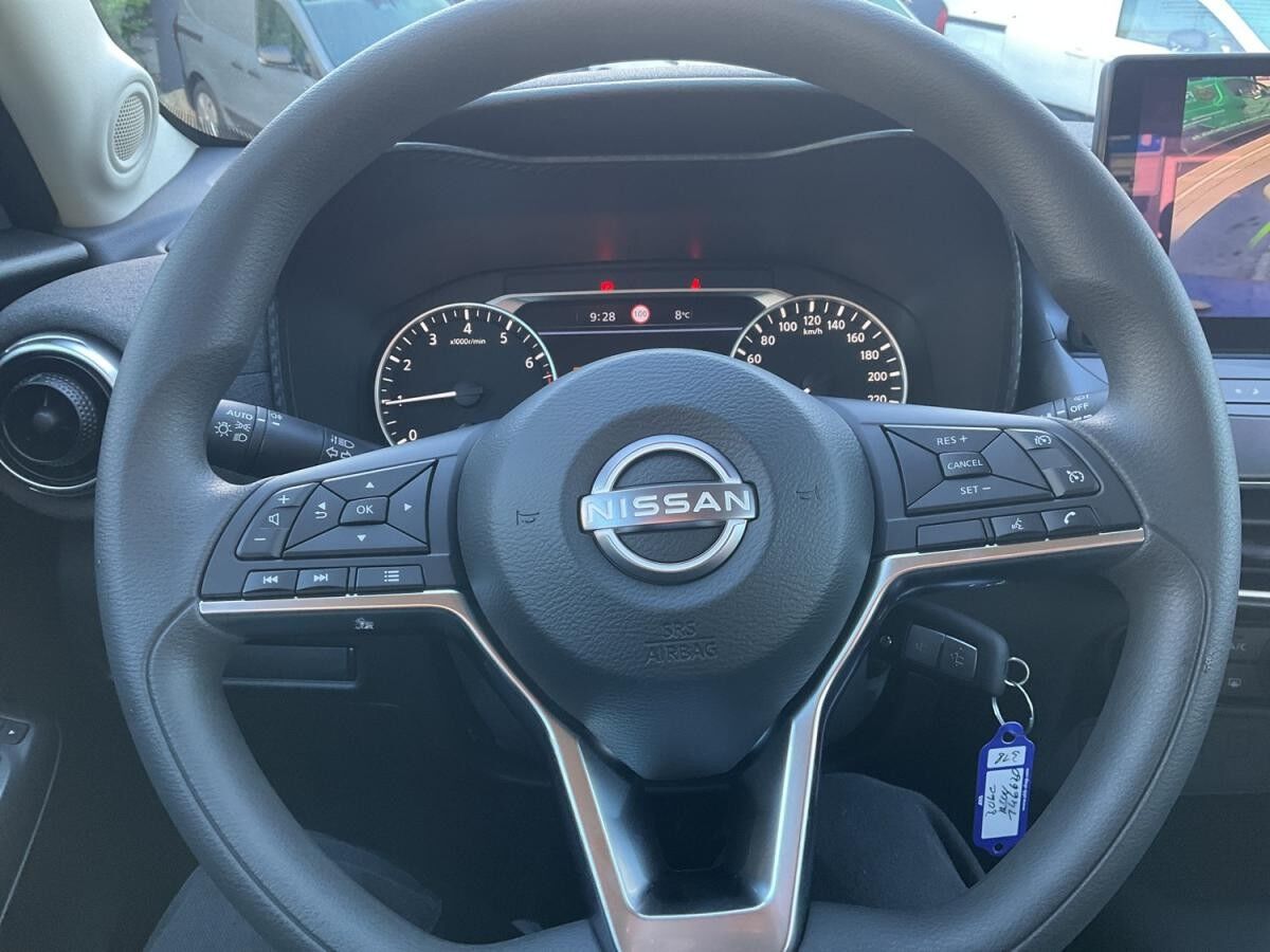 Nissan Juke 1.0 DIG-T MT - Acenta Klima Rückfahrkamera