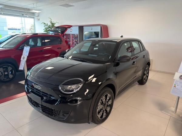 Fiat 600 Hybrid Business Edition 1.2 T3 Verfügbar in 5 Farben Abholung Mannheim