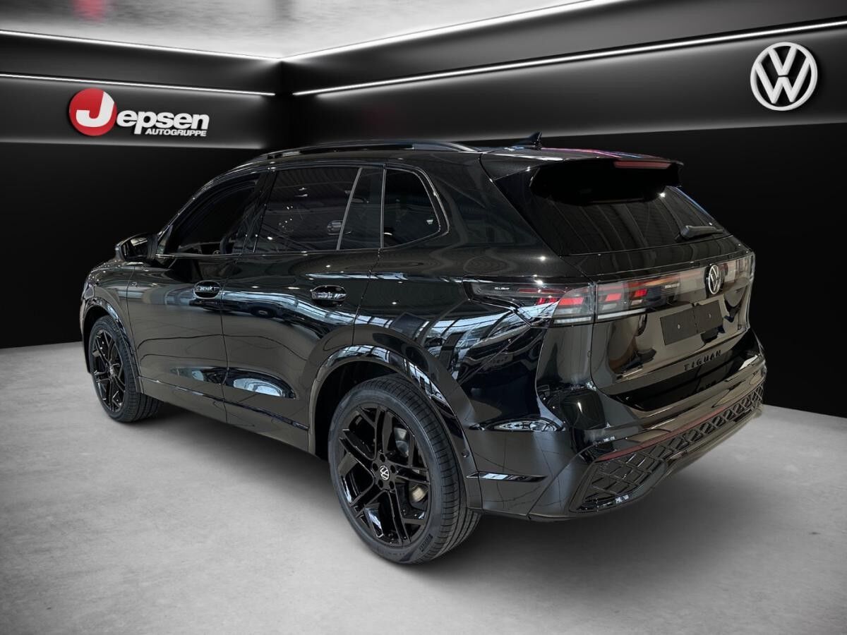 Volkswagen Tiguan R-Line BlackStyle eTSI 7-Gang-DSG