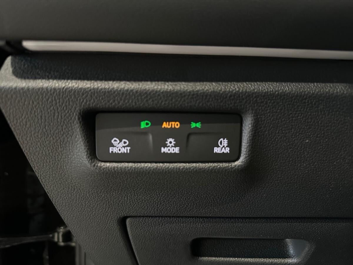 Volkswagen Tiguan R-Line BlackStyle eTSI 7-Gang-DSG