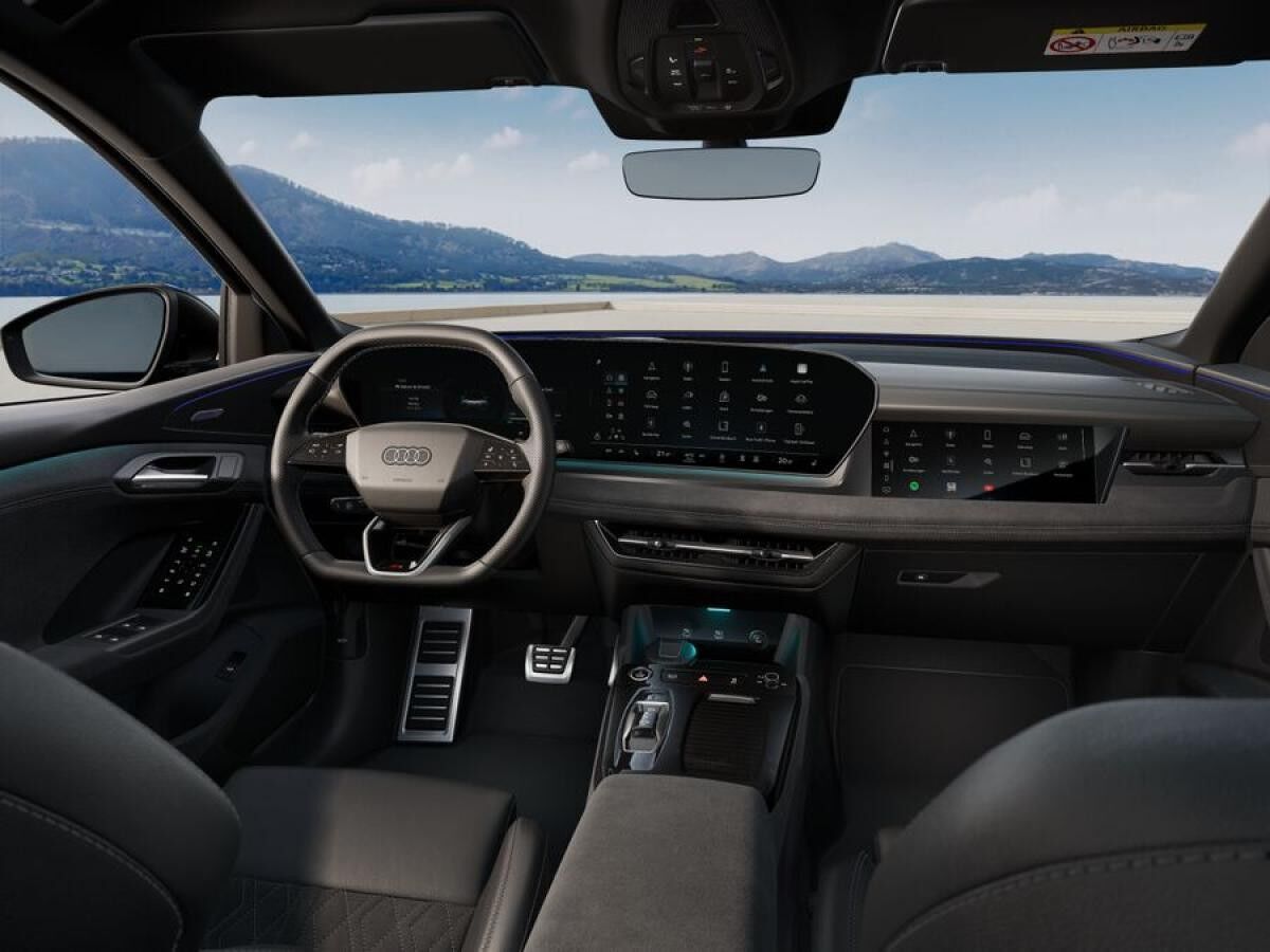 Audi Q6 e-tron performance 225 kW S-line 0,25% VERSTEUERUNG + TECH PLUS + HUD + PANO + AHK + 21 ZOLL + B&O KLANGSYS