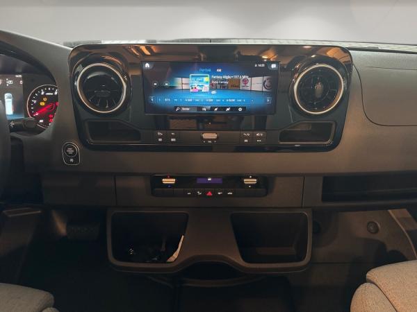 Mercedes-Benz Sprinter Malibu Genius 641 LE