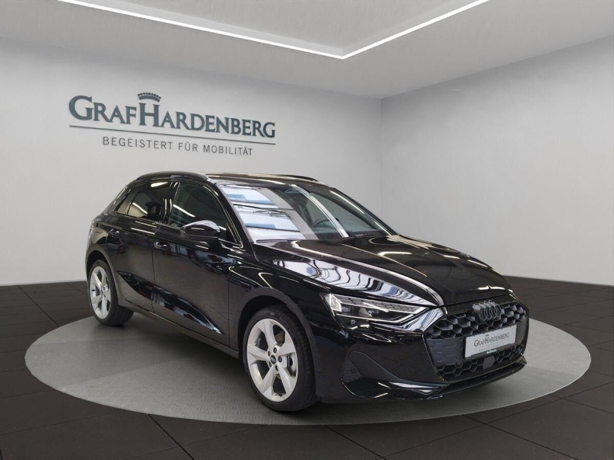 Audi A3 Sportback TFSI tronic advanced / SONDERABNEHMER / SOFORT VERFÜGBAR !