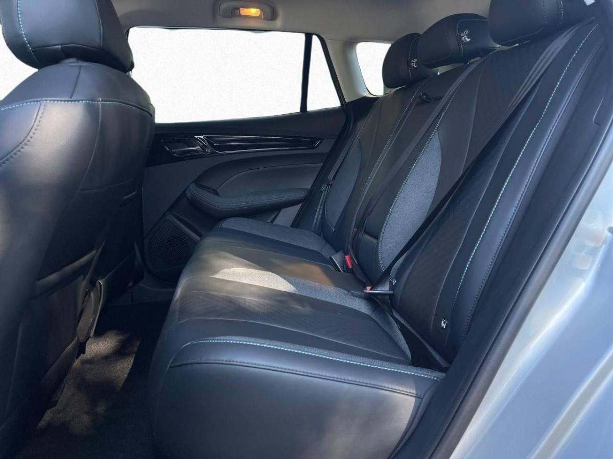 MG MG5 Maximal Luxury Black Months bis 30.11.2025