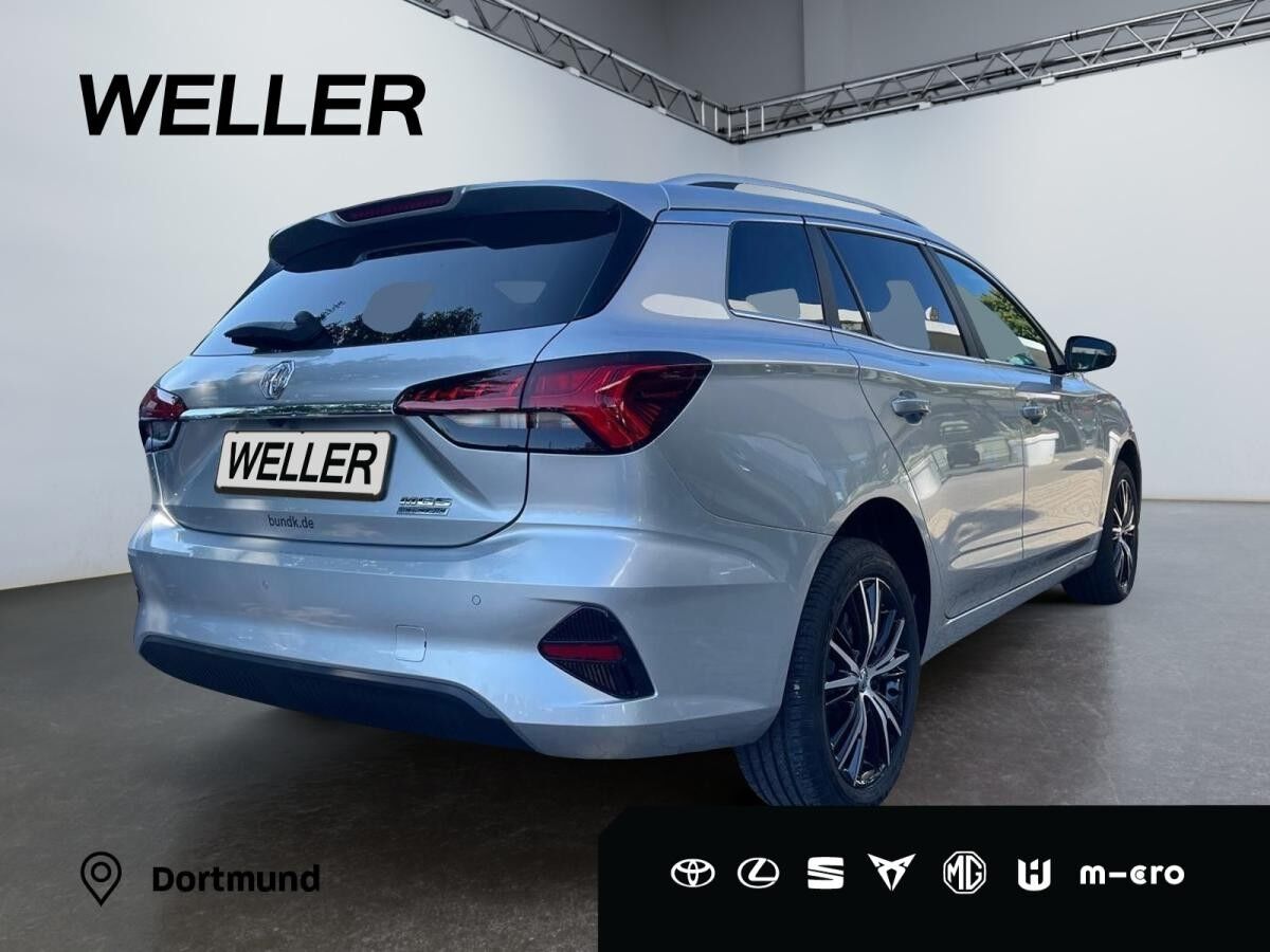 MG MG5 Maximal Luxury Black Months bis 30.11.2025