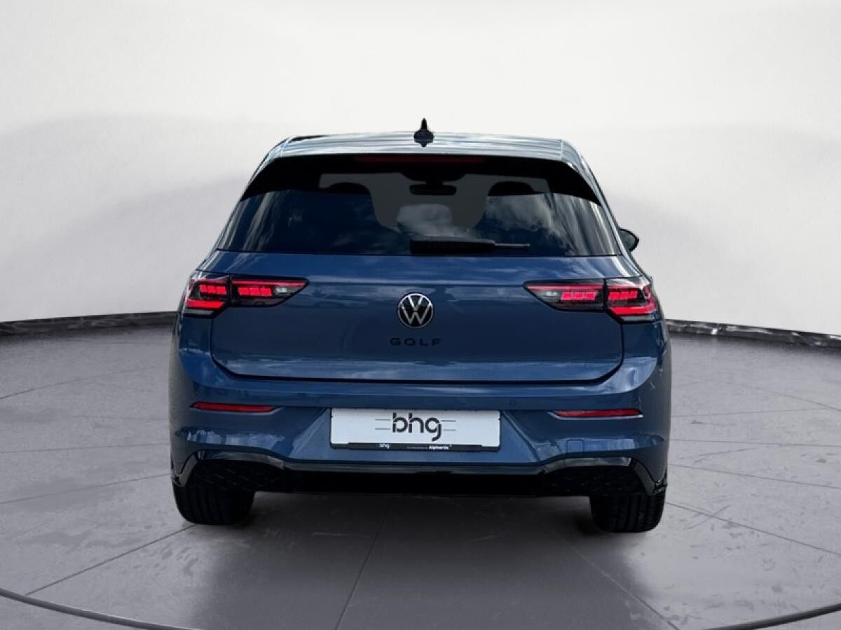 Volkswagen Golf R-Line 1,5 l eTSI 150 PS DSG SOFORT VERFÜGBAR
