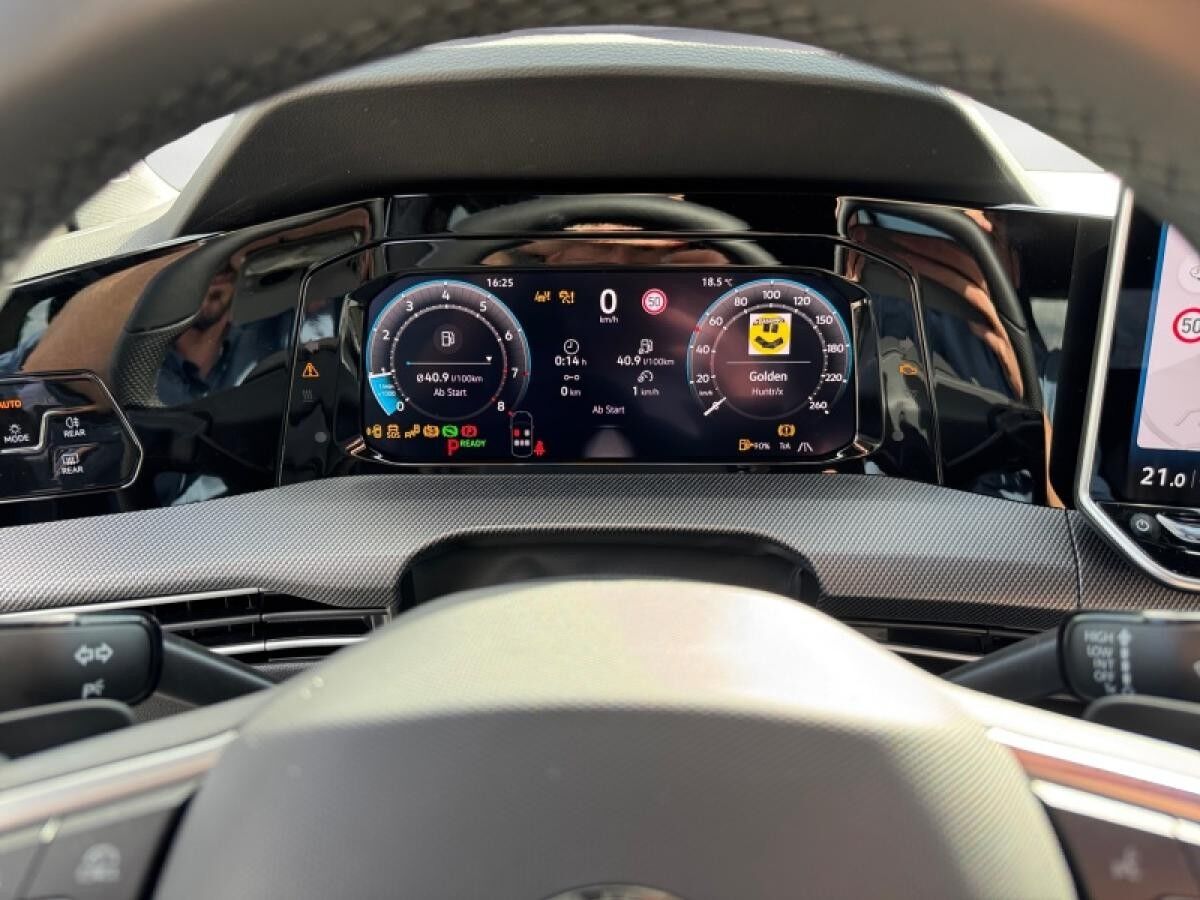 Volkswagen Golf R-Line 1,5 l eTSI 150 PS DSG SOFORT VERFÜGBAR