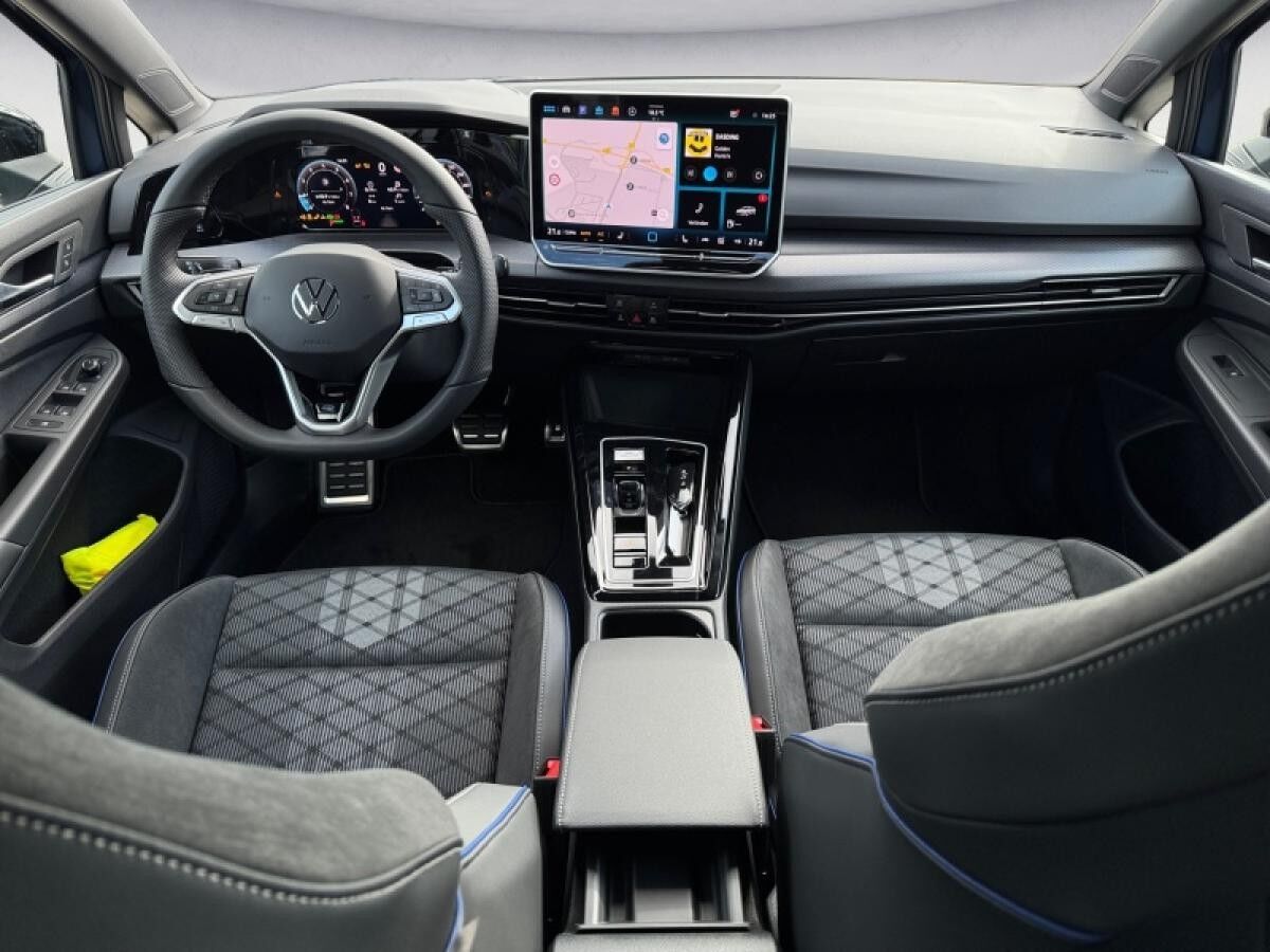 Volkswagen Golf R-Line 1,5 l eTSI 150 PS DSG SOFORT VERFÜGBAR