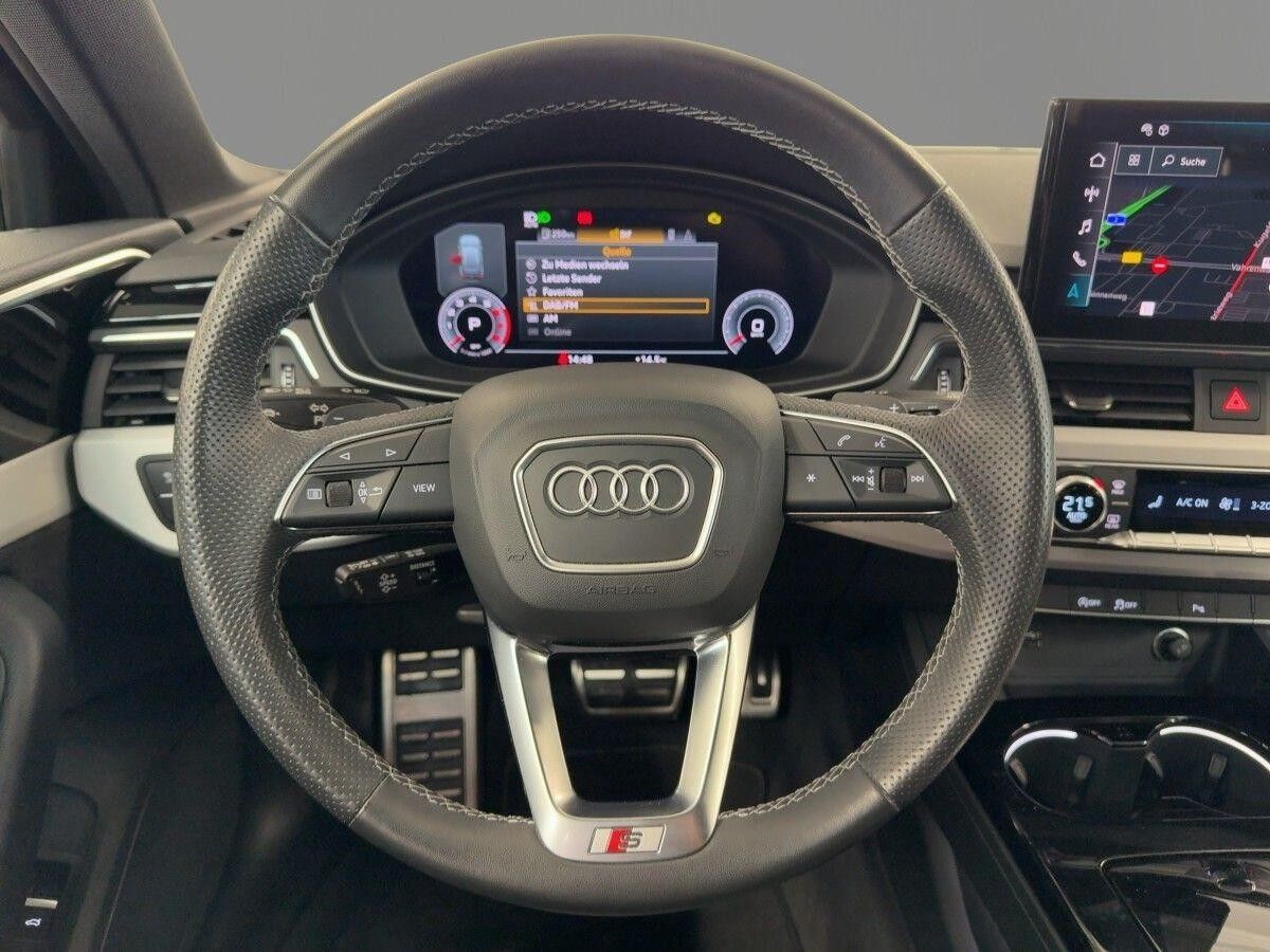 Audi A4 Avant S line 35 TFSI AHK LED Kamera virtual Navi