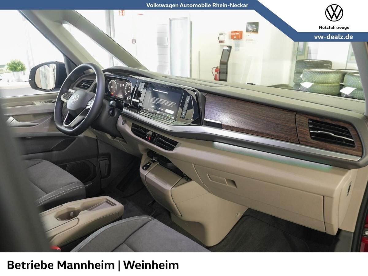 Volkswagen Multivan Style KR 2.0 TDI SCR DSG Volkswagen Multivan Style KR 2.0 TDI SCR DSG