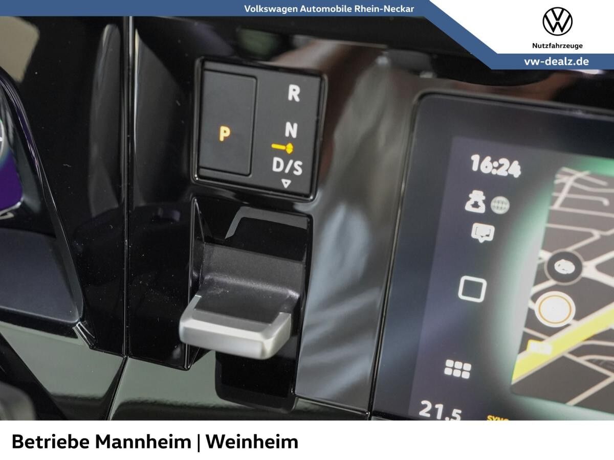 Volkswagen Multivan Style KR 2.0 TDI SCR DSG Volkswagen Multivan Style KR 2.0 TDI SCR DSG