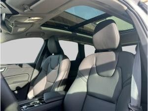 Volvo XC60 T6 PLUS BRIGHT HOT DEAL