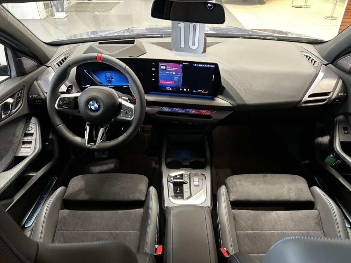 BMW 135 Lenkradheizung - Anhängerkupplung - Head Up