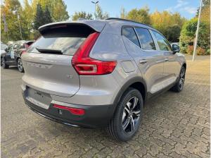 Volvo XC40 B3 DKG PLUS DARK - Pixel - 360 - Sofort lieferbar!