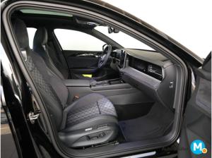 Volkswagen Passat 2.0 TDI 4MOTION DSG Pano Harman AHK Blac