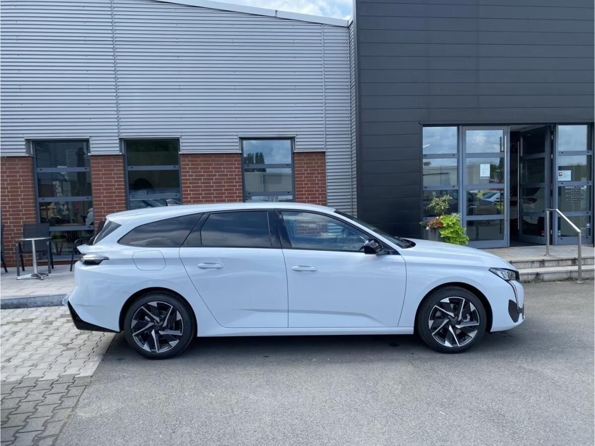 Peugeot 308 SW Allure 1.5 BlueHDi 130 EAT8 *BLACK-WEEK SPECIAL*