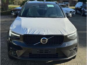 Volvo XC40 B3 DKG PLUS DARK - Pixel - 360 - Sofort lieferbar!
