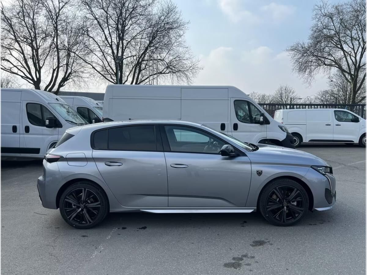 Peugeot 308 GT Hybrid 145 e-DSC6*BLACK-WEEK-SPECIAL* Peugeot 308 GT Hybrid 145 e-DSC6*BLACK-WEEK-SPECIAL*