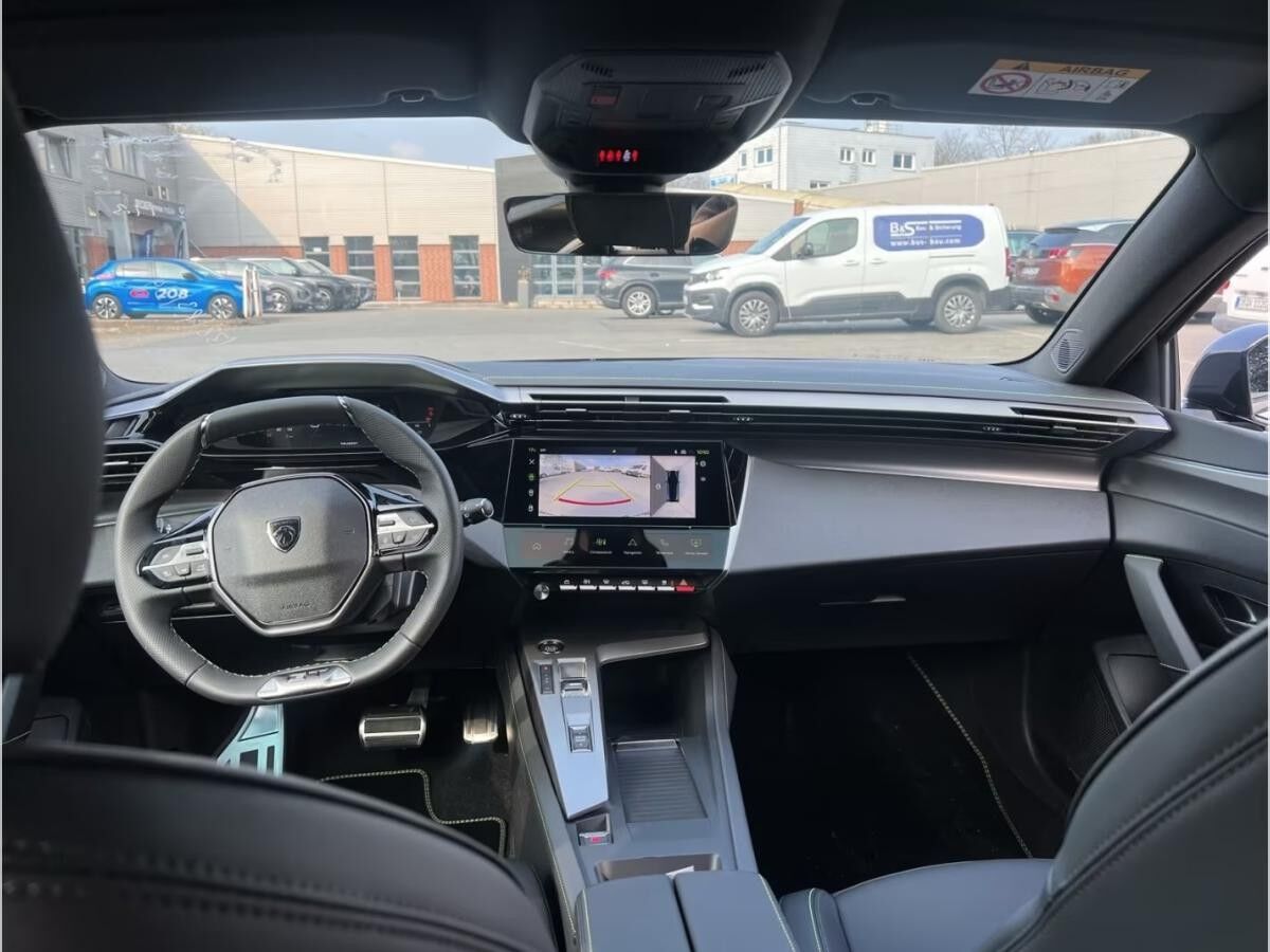 Peugeot 308 GT Hybrid 145 e-DSC6*BLACK-WEEK-SPECIAL* Peugeot 308 GT Hybrid 145 e-DSC6*BLACK-WEEK-SPECIAL*