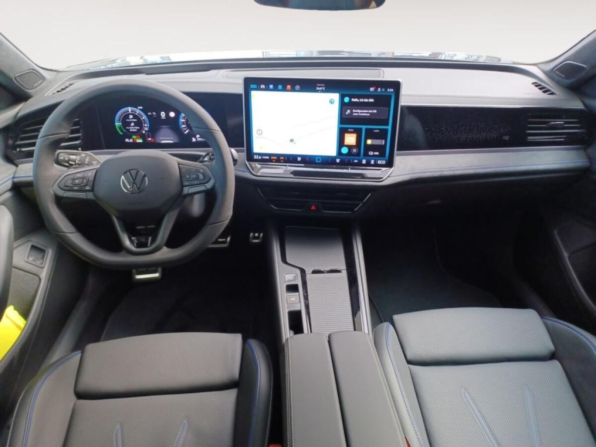 Volkswagen Passat 1.5 eHybrid 130kW DSG R-Line SIGNATURE *SOFORT VERFÜGBAR*