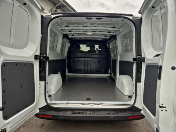 MAXUS Deliver 7 KW L2 LED  Apple CarPlay Android Auto Klimaautom Fahrerprofil